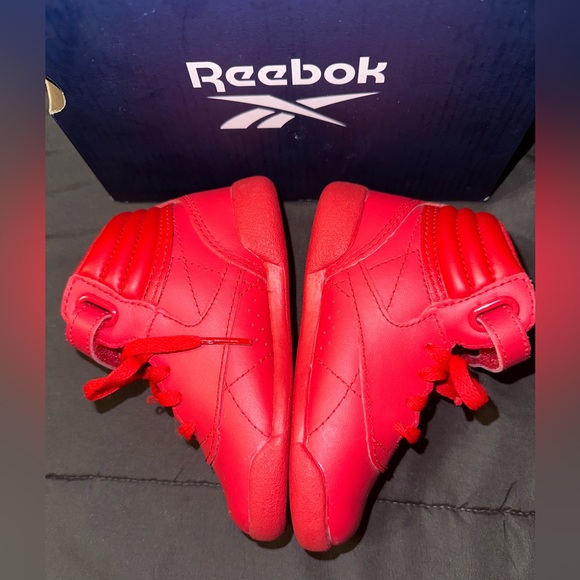 Red Toddler Reebok Freestyle High; Sz. 7 - Picture 3 of 7